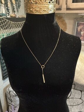 Gold Drop Crystal Lariat Necklace - Minimal Circle Pendant